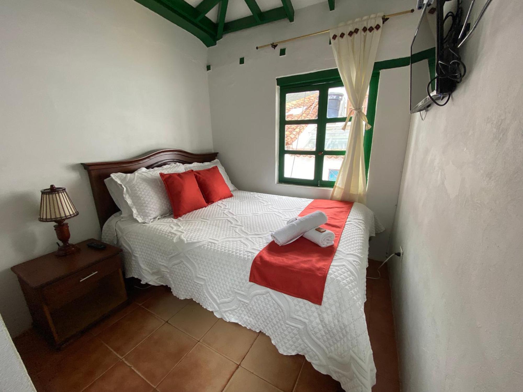 Hotel La Rioja *